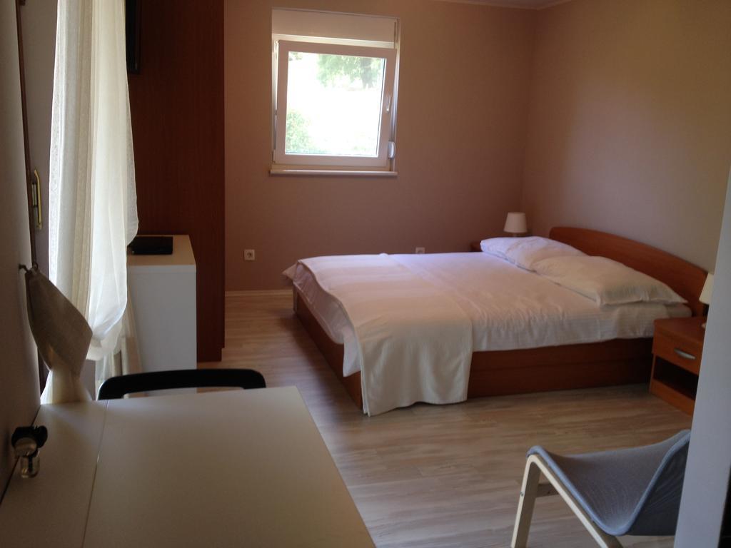 Apartman Hlanuda Apartment โอปาติยา ภายนอก รูปภาพ